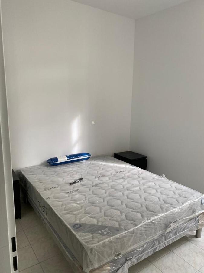 Five Stars C6 Marseilles